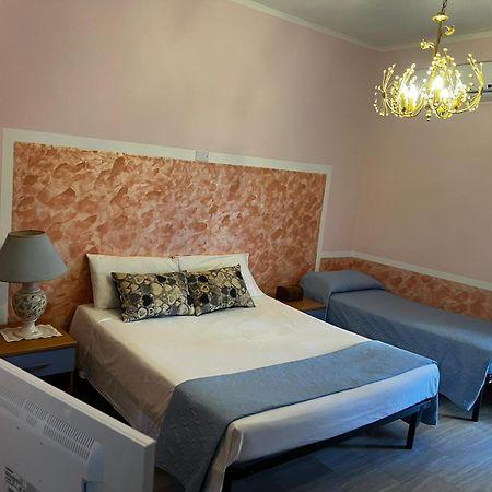Lo Statere D' Argento Bed and Breakfast Caulonia Marina Buitenkant foto