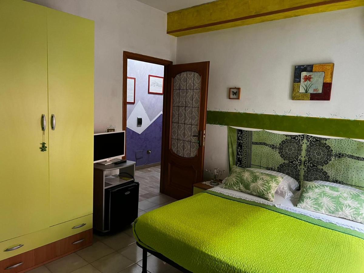 Lo Statere D' Argento Bed and Breakfast Caulonia Marina Buitenkant foto
